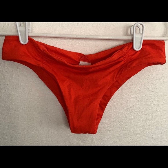 L space bikini size small - Picture 4 of 13